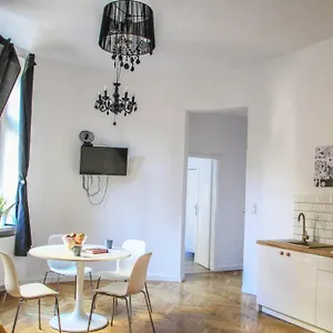 Corner 4 Cracow I Old Town I Two Apartamento