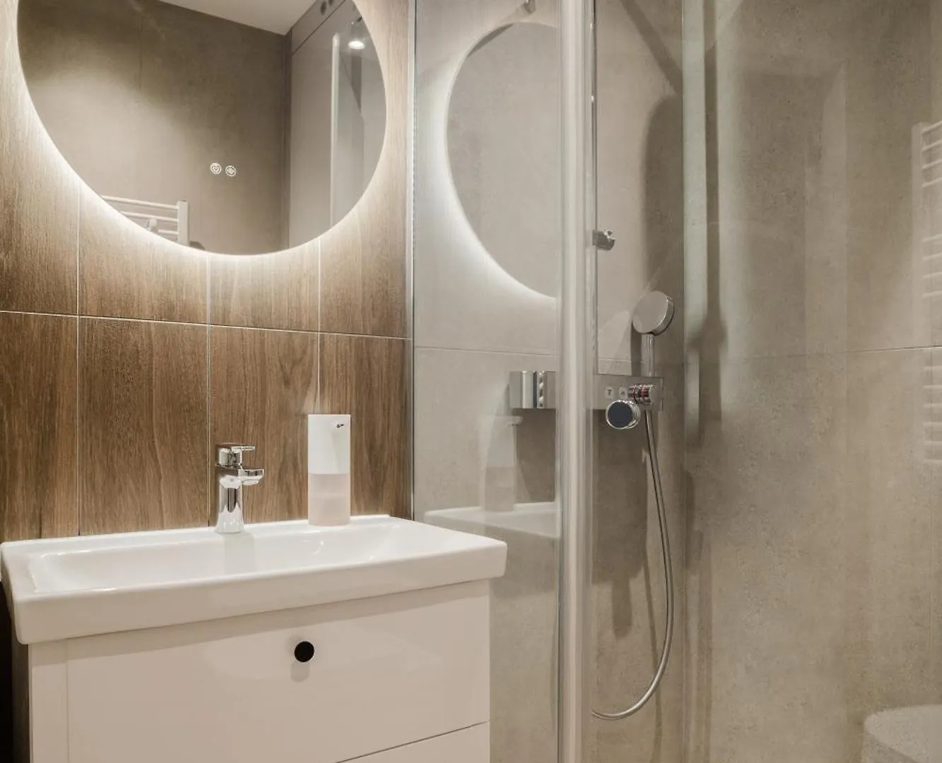 Eleganckie Studio Royal W Sercu Krakowa 0*, Krakow Poland